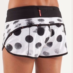Lululemon Seaside Dot Speed Shorts Size 2
